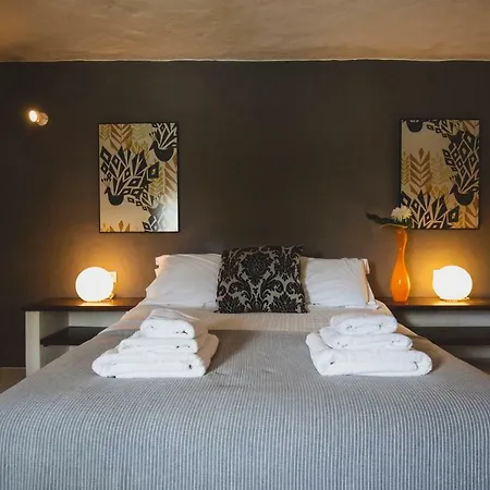 Malvasia Vineyard Guest house *