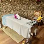 Malvasia Rural Estate & Vineyard בית הארחה