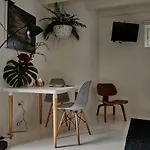 Malvasia Rural Estate & Vineyard ゲストハウス *